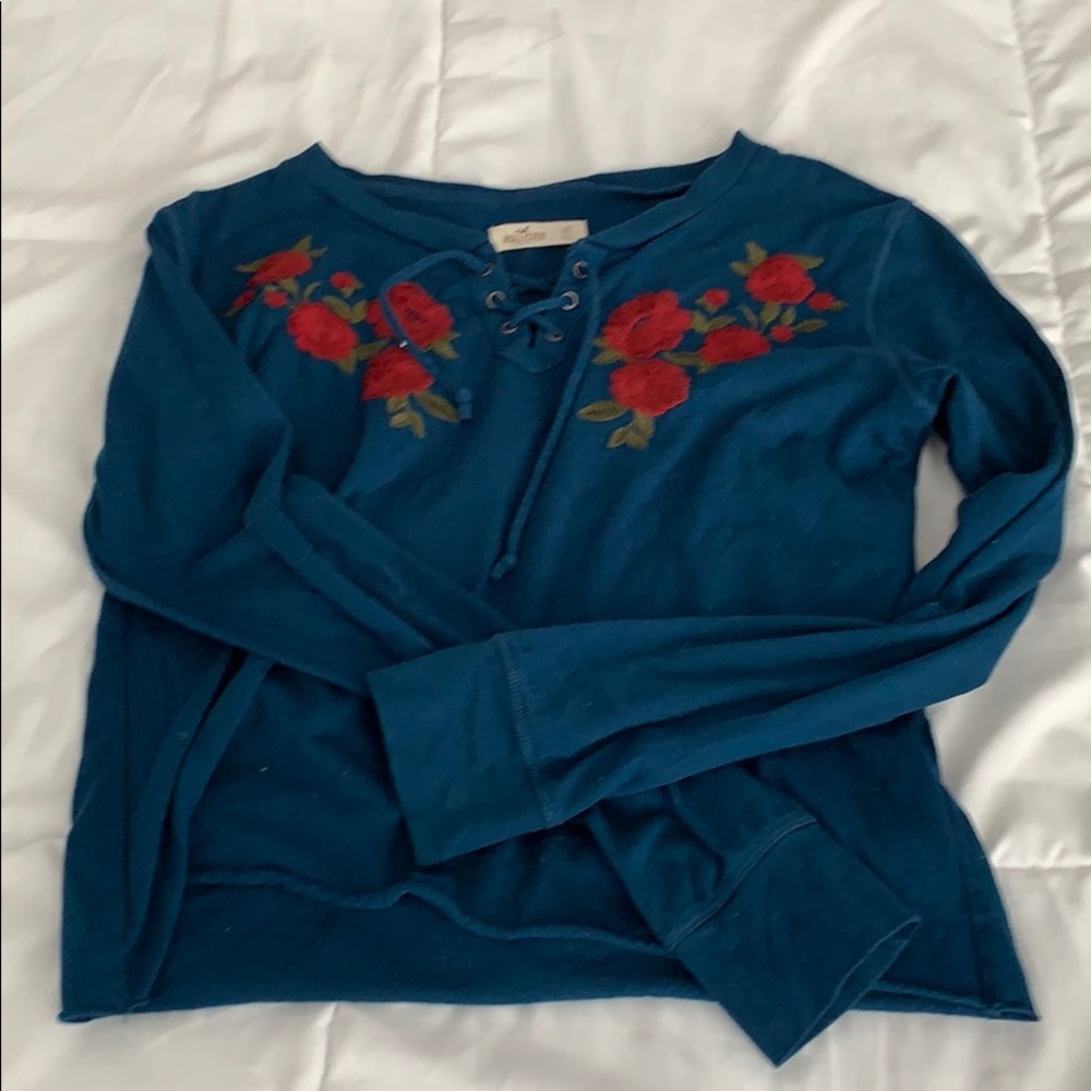 Hollister Lace up top